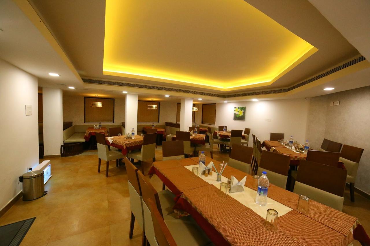 费希尔上校酒店 Kochi 外观 照片